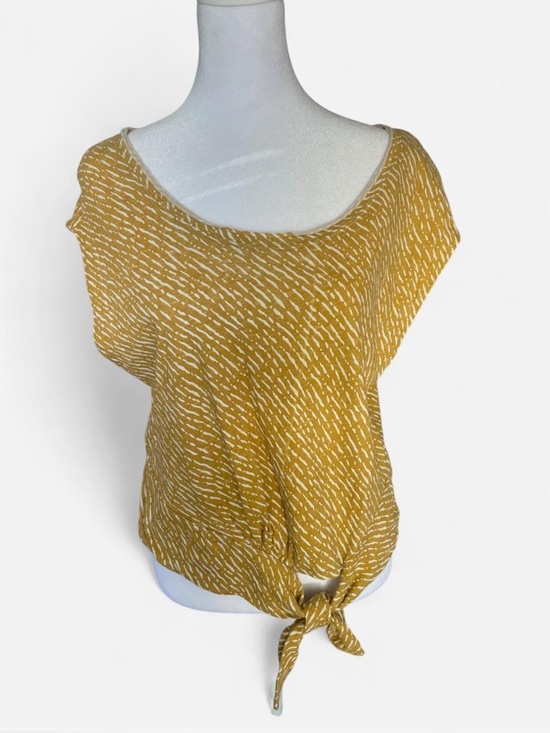 Anthropologie Tops - Anthropologie Mustard Short Sleeve Tie-Front Blouse